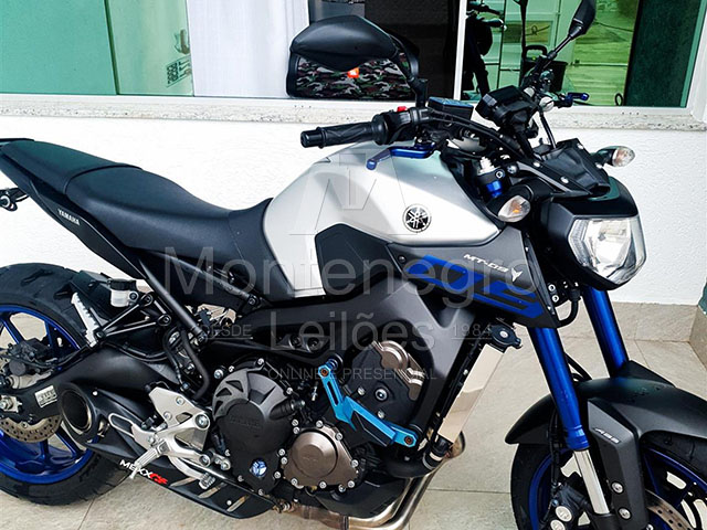 Lote 038 - YAMAHA MT-09 2017