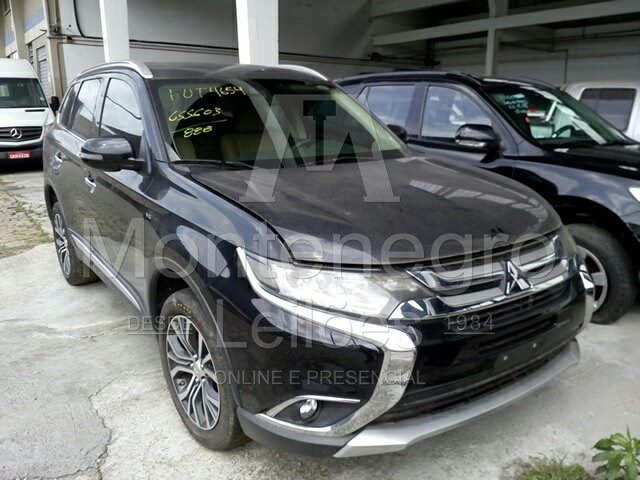 LOTE 028 - Mitsubishi Outlander 3.0 V6 GT Top 4WD 2019