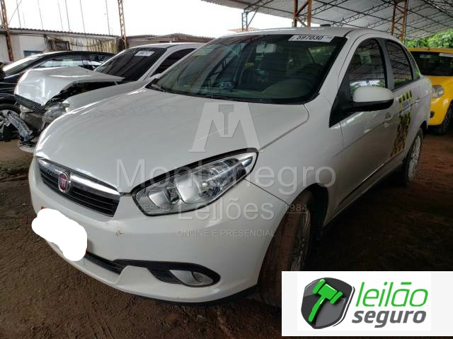 LOTE 016 FIAT/GRAND SIENA ESSENCE 1.6 16V E.TORQ