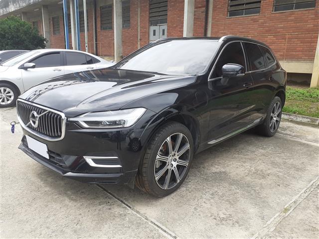 LOTE 072 VOLVO XC60 T8 INSCRIPT
